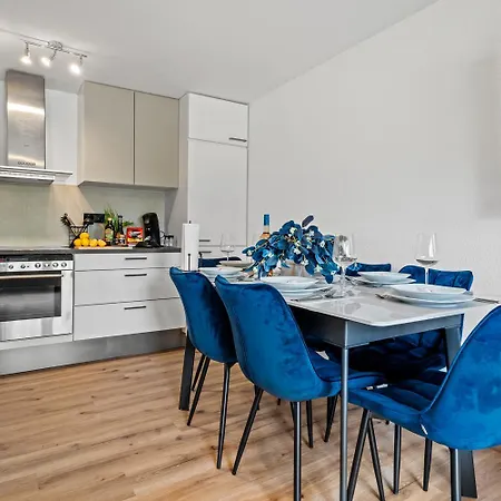 شقة Frida Kahlo Am Bodensee كريسبرون ام بوندنس