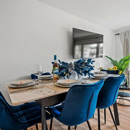 Frida Kahlo Am Bodensee * 크레스브론암보덴지