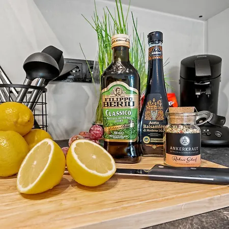 Frida Kahlo Am Bodensee *